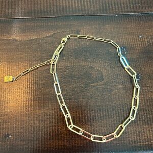 Elegant Gold Chain Necklace